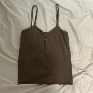 army green cropped tank